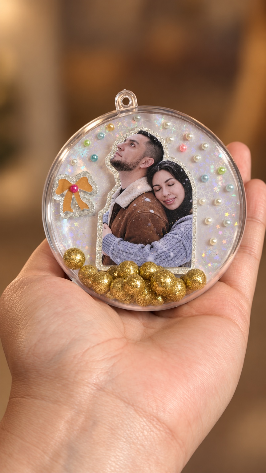 Esfera 3D con una fotografía de pareja